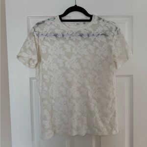 Aritzia White Lace Short Sleeve Top - Small